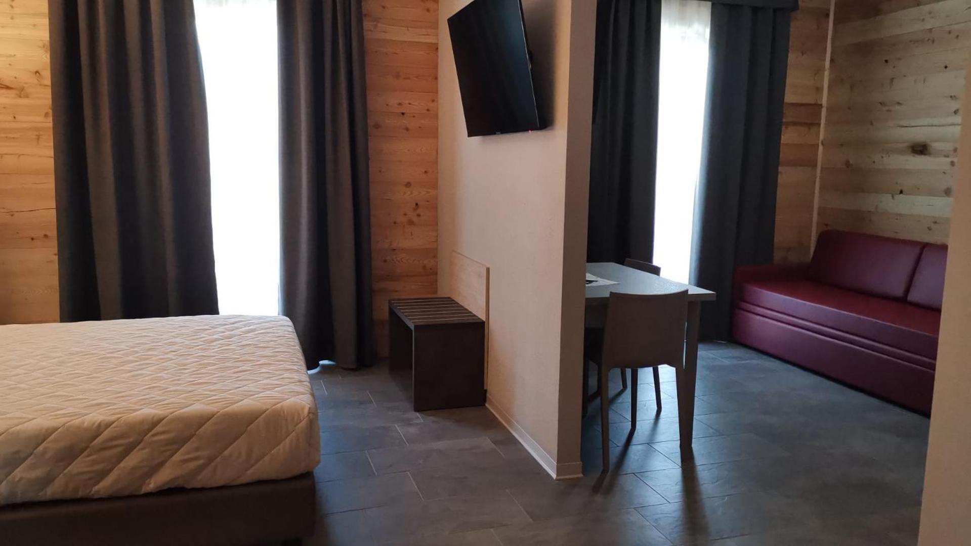 Albergo Rusen Borno Exterior foto